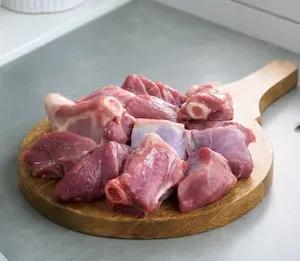 Premium Goat Shoulder Curry Cut (500 gm)